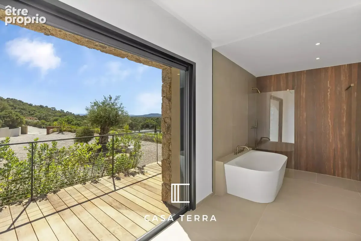 VÉDA - Villa neuve avec vue dégagée, piscine et garage / Cabanon - photo 13