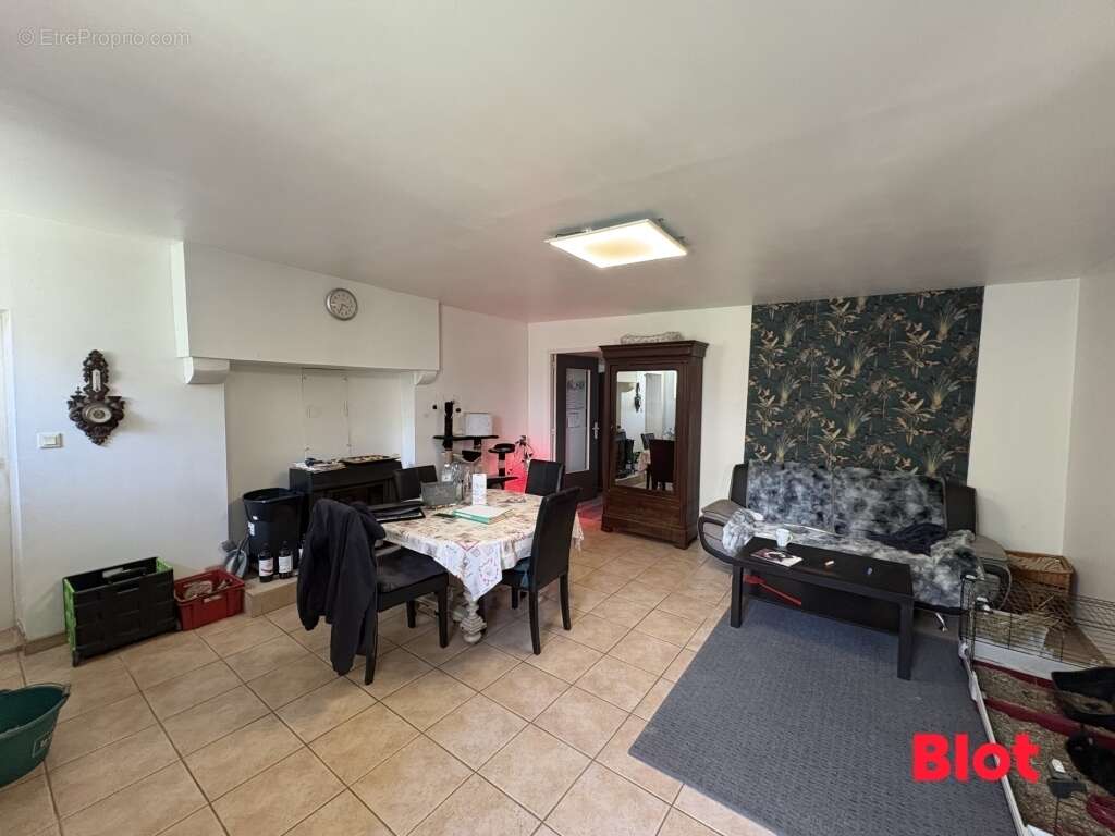 Maison à MEDREAC