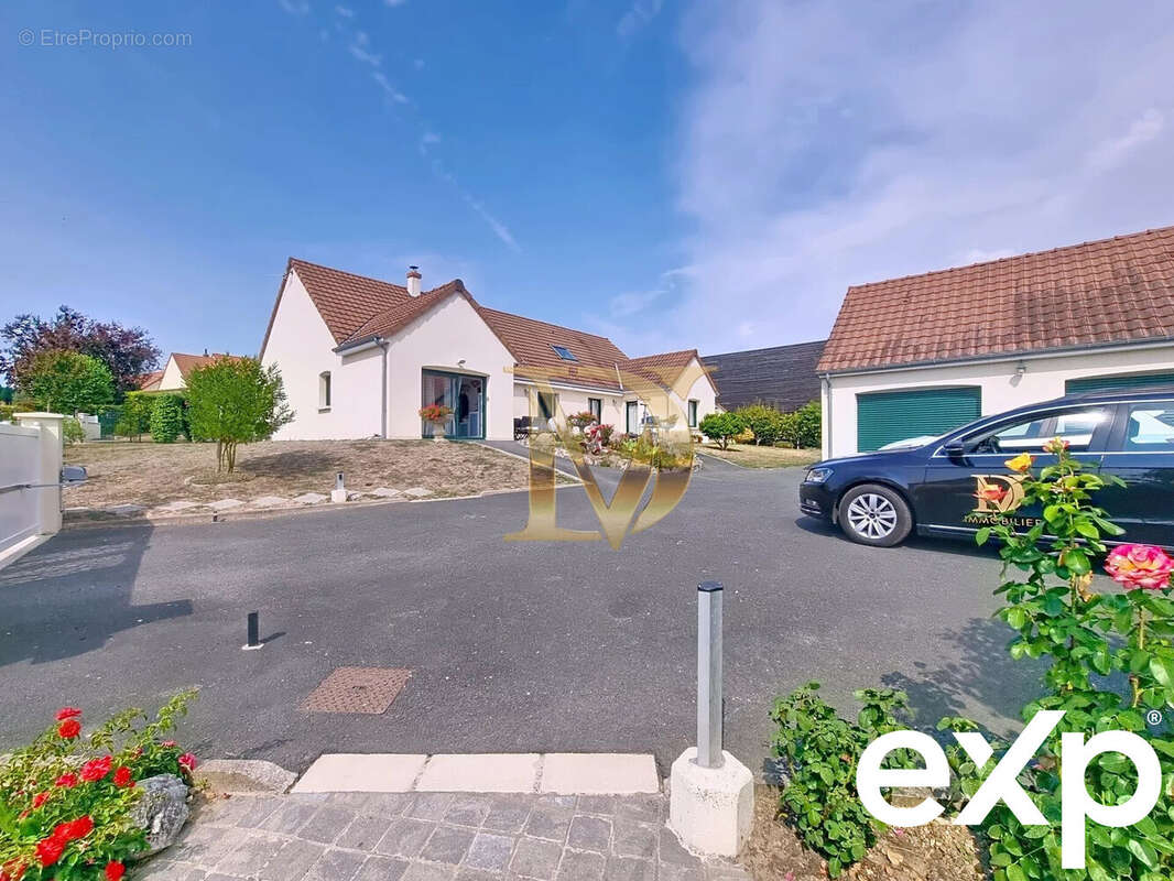 Maison à CHISSAY-EN-TOURAINE