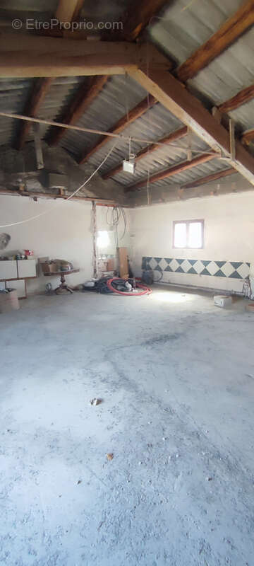 Appartement à UZES