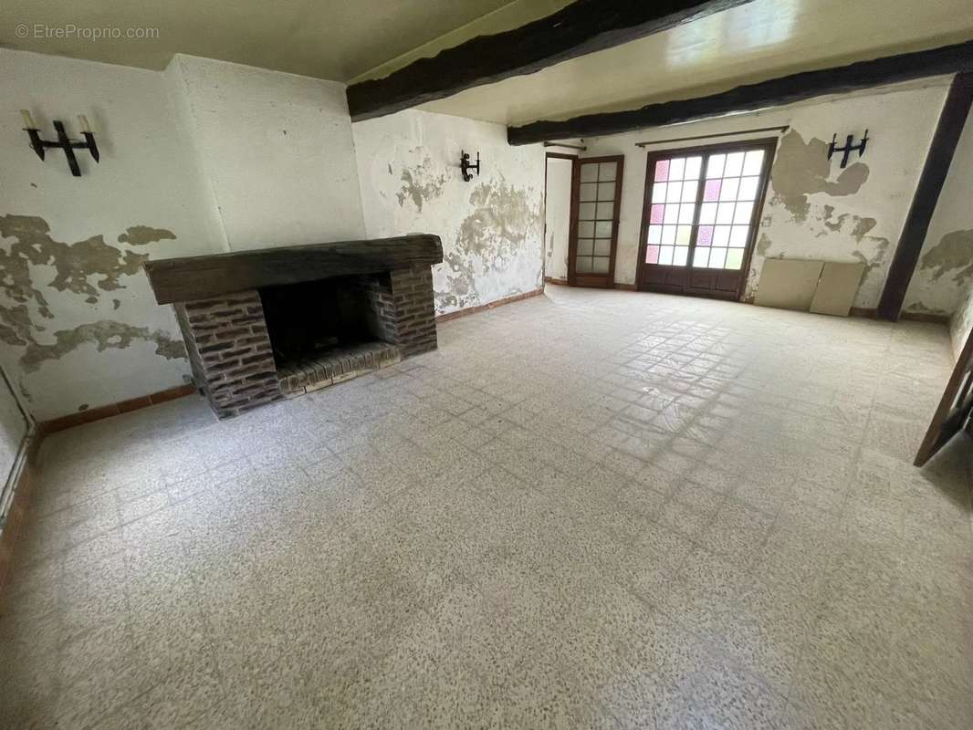 Maison à LIZY-SUR-OURCQ