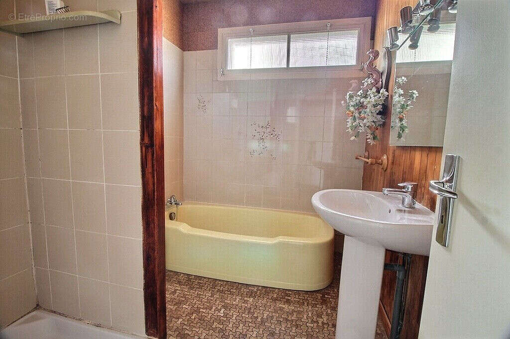 Maison à CLERMONT-FERRAND