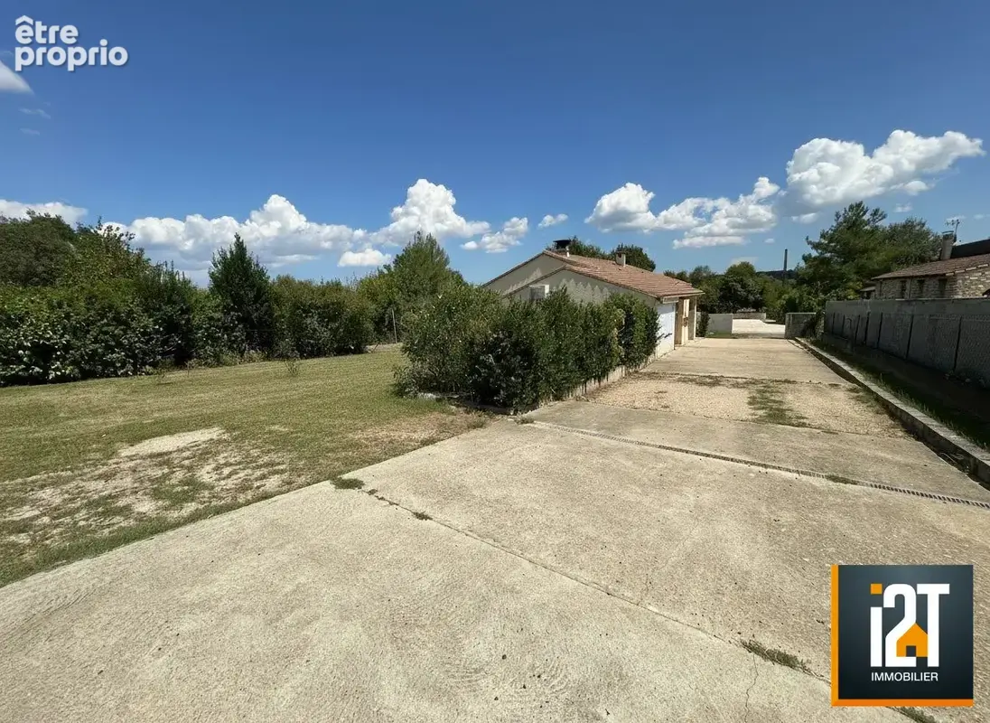 Maison 5 pièces 98 m² à vendre à Saint-Mamert-Du-Gard (30730) - photo 2