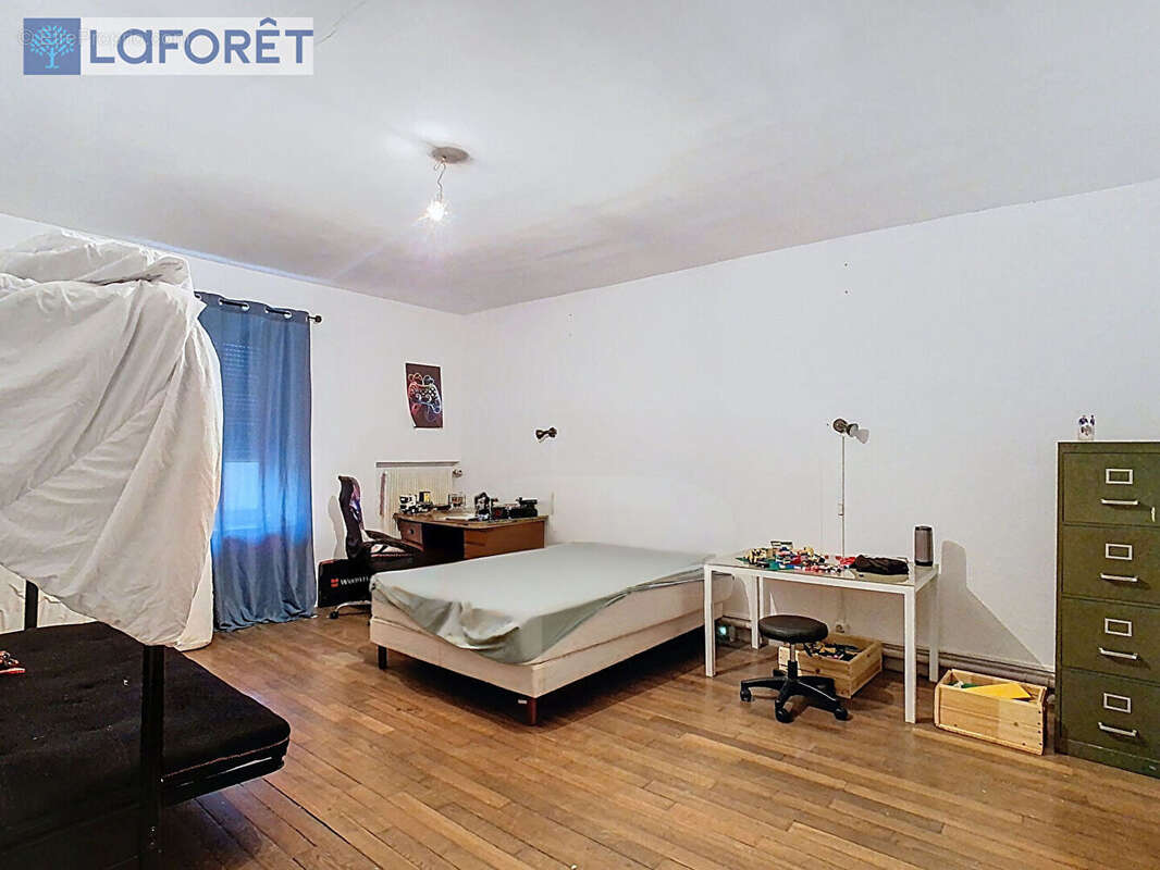 Maison à DAMMARTIN-SUR-MEUSE