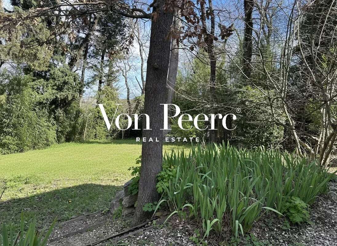 Maison à VILLENEUVE-LES-AVIGNON