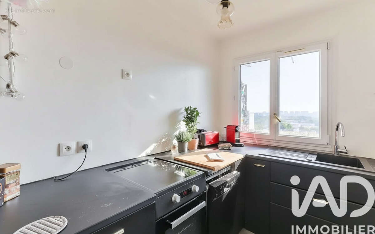 Photo 4 - Appartement à SAINT-DENIS