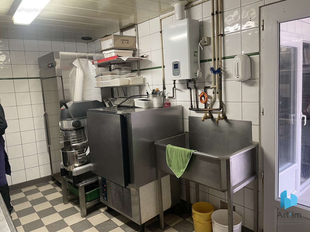 Commerce à LA FERTE-BERNARD