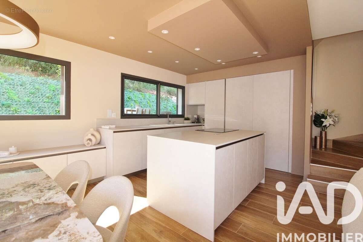 Photo 5 - Maison à HYERES