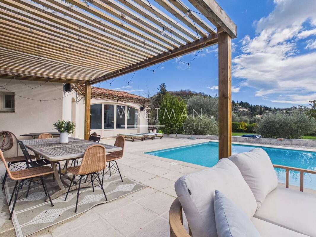 Maison à GRASSE