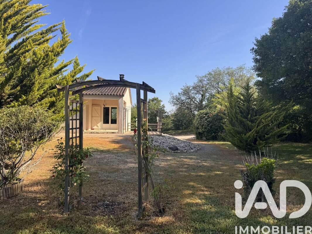 Photo 5 - Maison à LE MONTAT