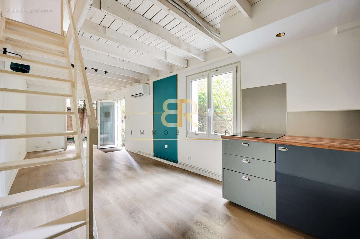 Maison à ASNIERES-SUR-SEINE