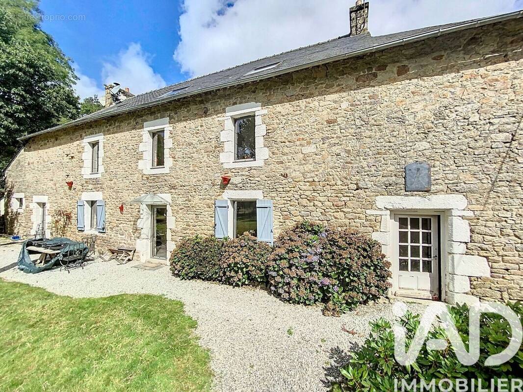 Photo 1 - Maison à LANGOELAN