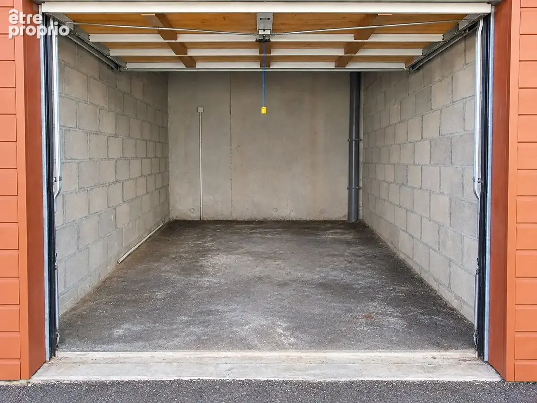 Photo Parking à Aytre au prix de 35 000€