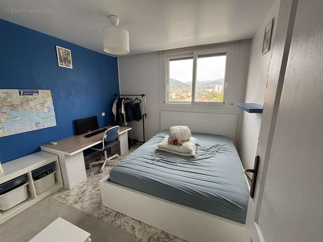 Appartement à LA VALETTE-DU-VAR