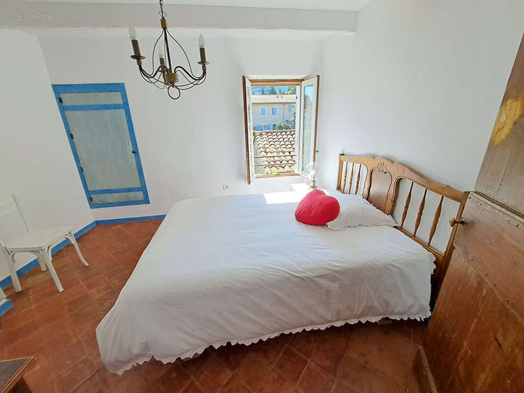 Maison à MALAUCENE