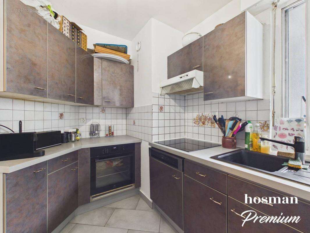 Appartement à PARIS-15E