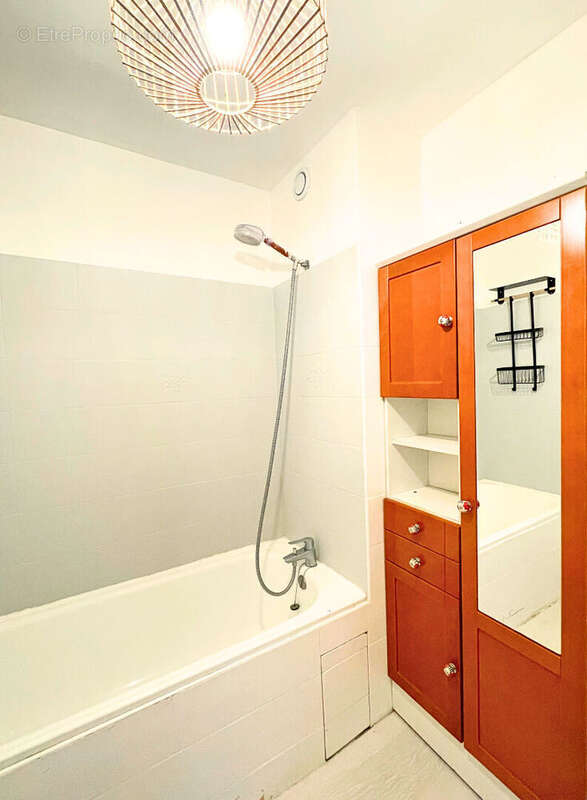 Appartement à VALBONNE