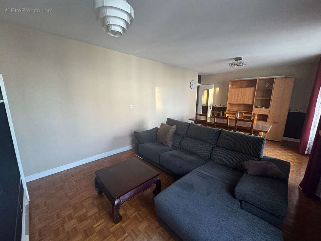 Appartement à TALANT