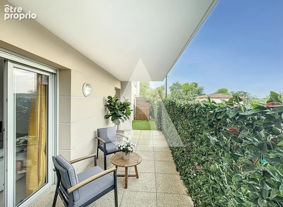 Appartement à OPIO