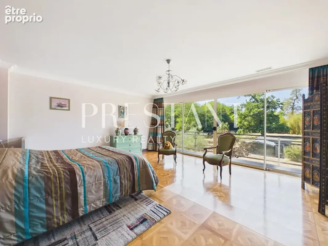 Villa contemporaine de 390m2 sur un parc 1,3 ha - Le Taillan Médoc - photo 23