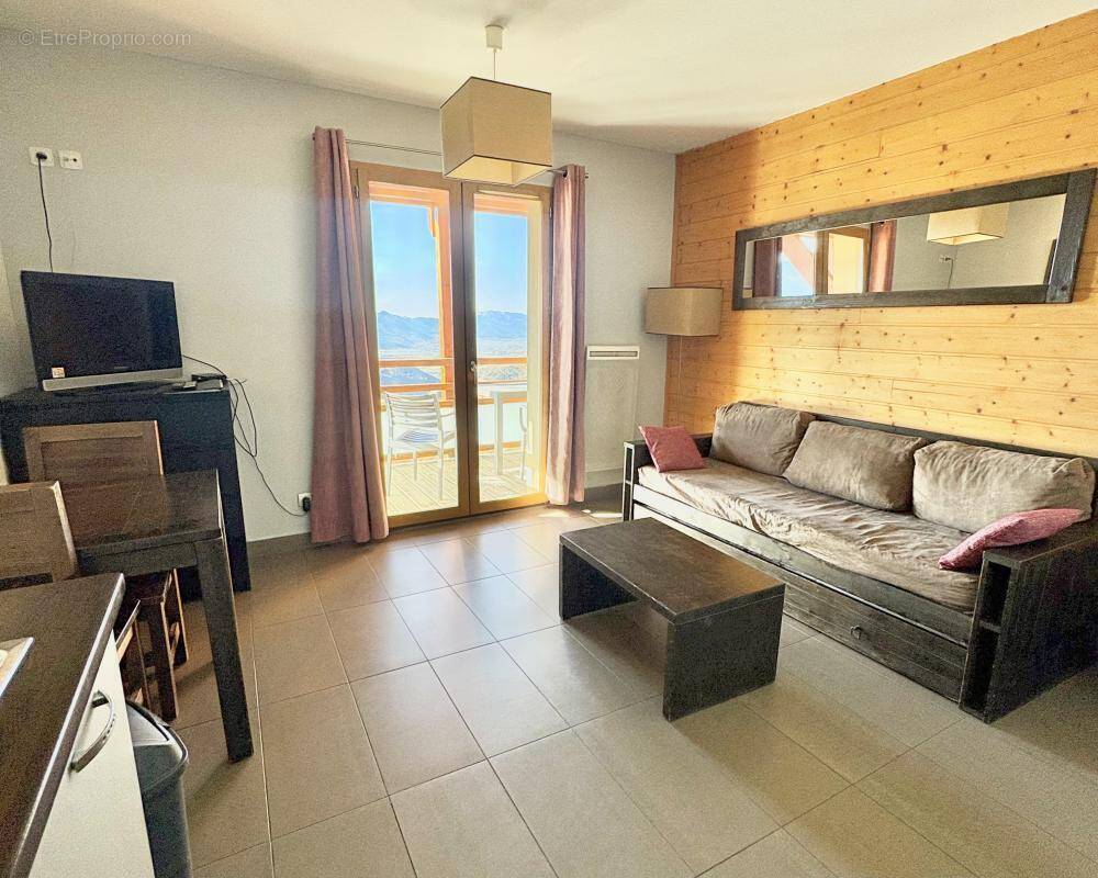 Appartement à FONT-ROMEU-ODEILLO-VIA