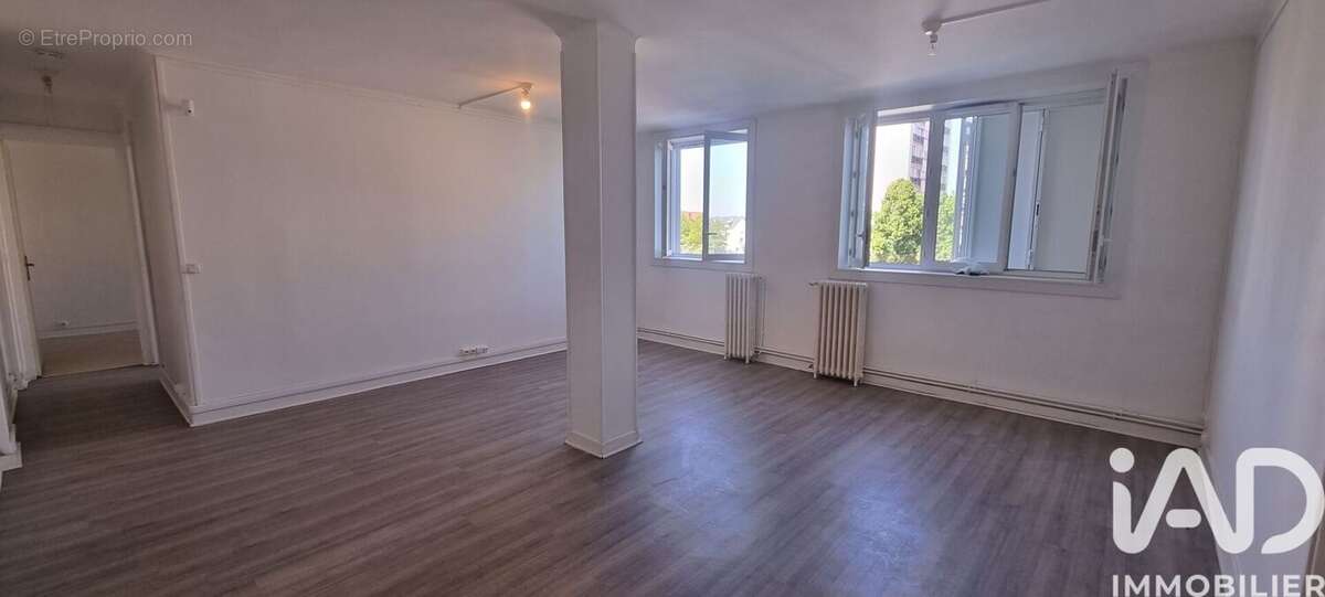 Photo 2 - Appartement à VILLIERS-LE-BEL