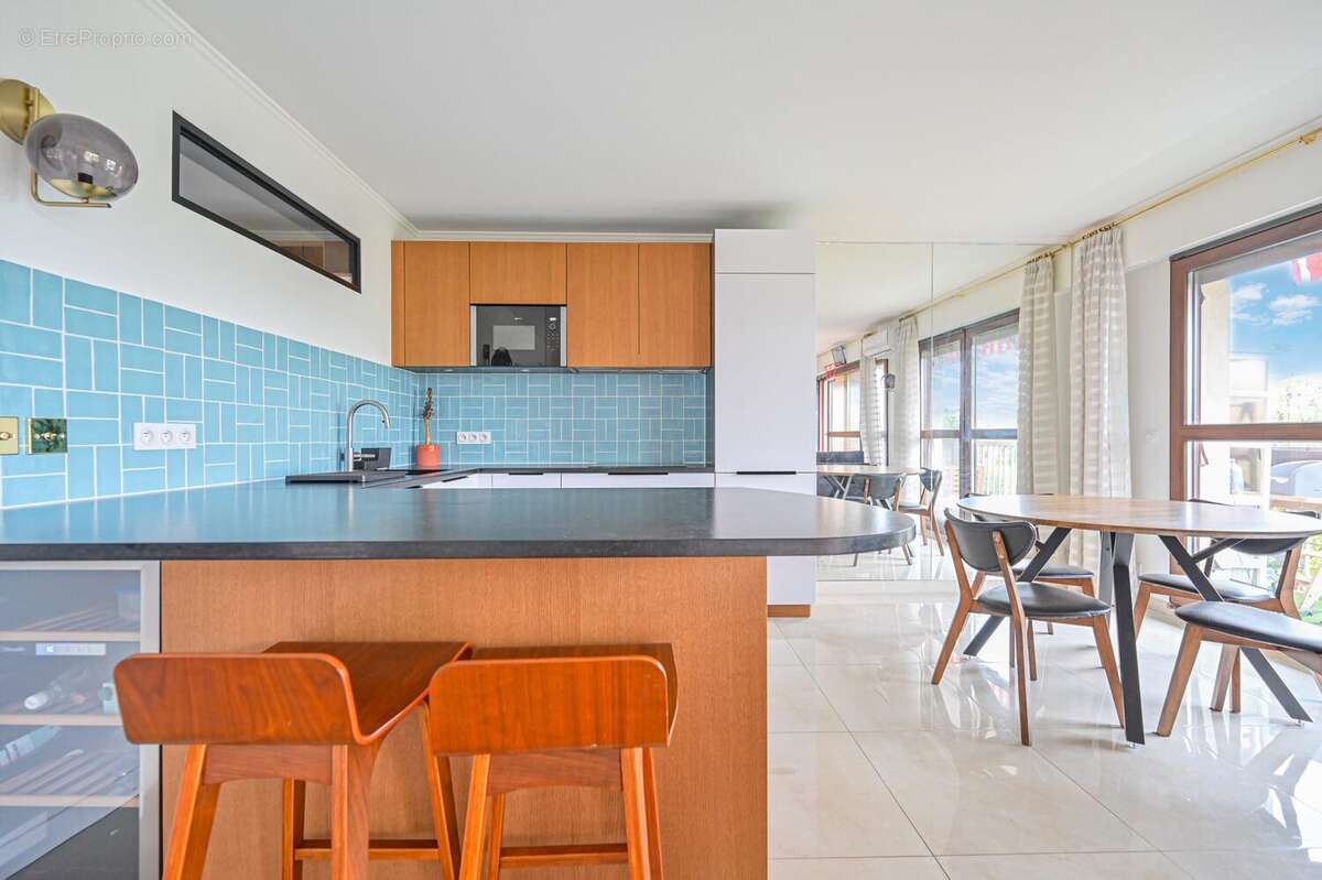 Appartement à NOGENT-SUR-MARNE