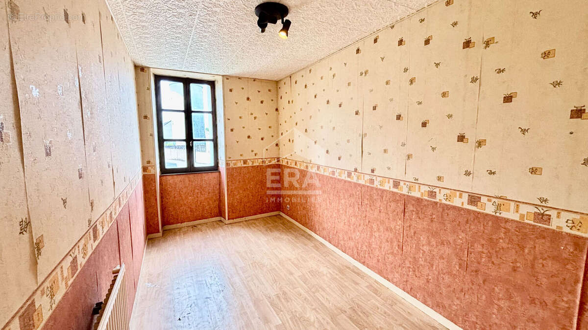 Maison à LOUVERNE