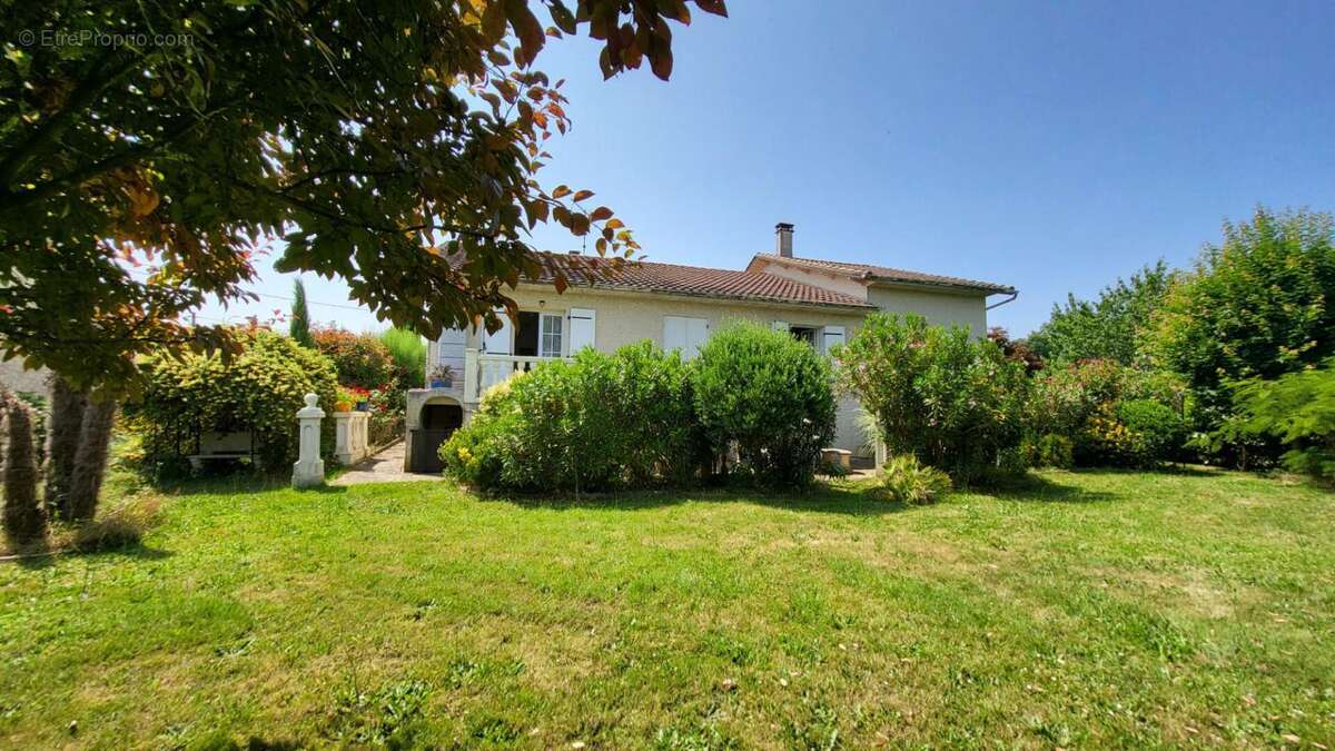 Maison à SAINT-MEDARD-DE-MUSSIDAN