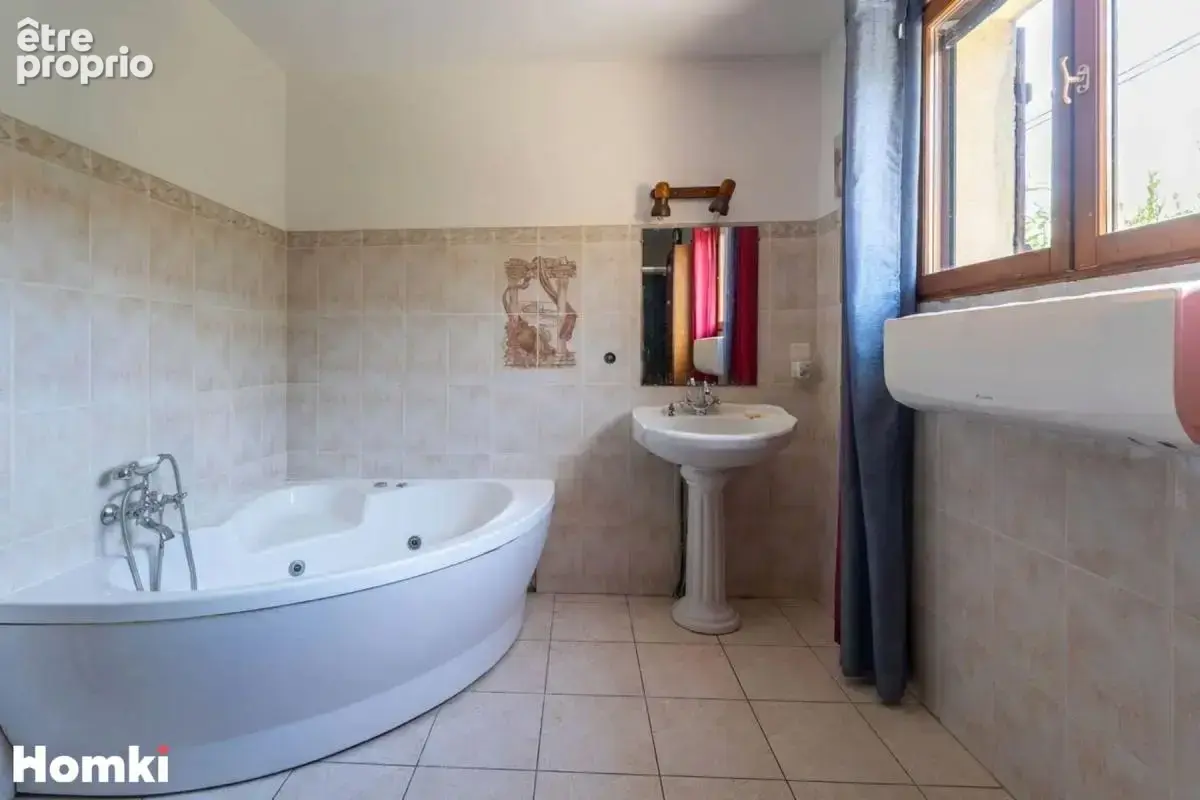 Maison/Villa T4 de 116 m² à Arles 13200 - photo 8