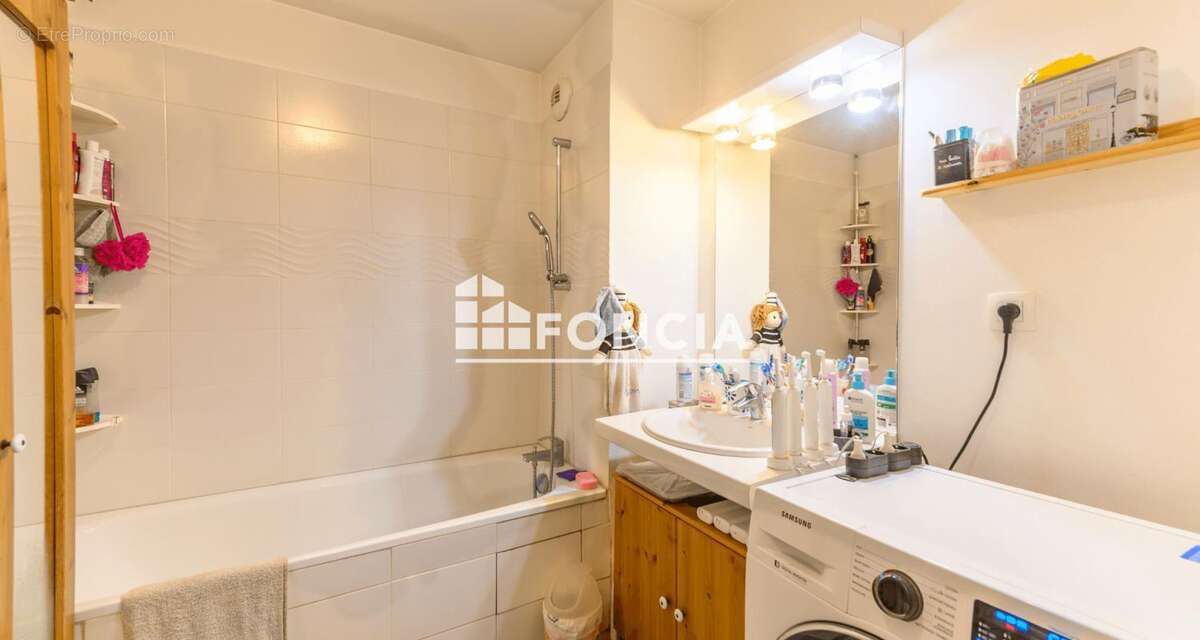 Appartement à LA QUEUE-EN-BRIE