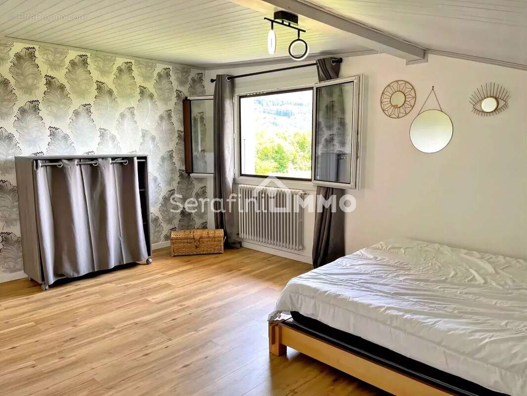 Appartement à ANNECY-LE-VIEUX