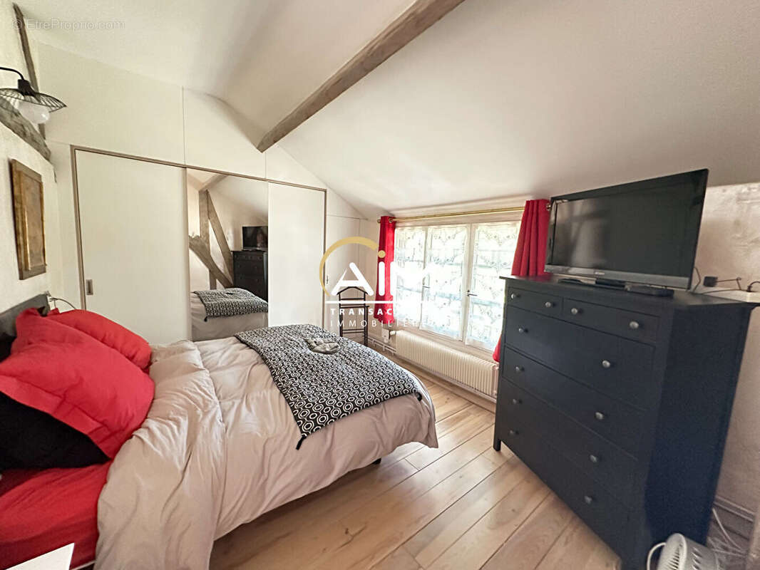 Maison à POCE-SUR-CISSE