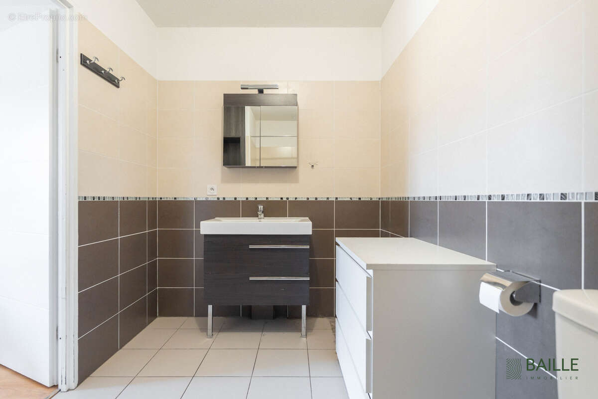 Appartement à MARSEILLE-10E