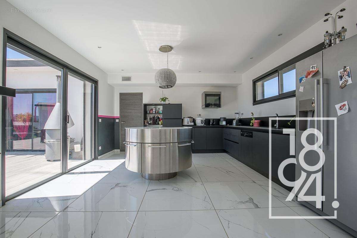 Maison à MARSEILLE-13E