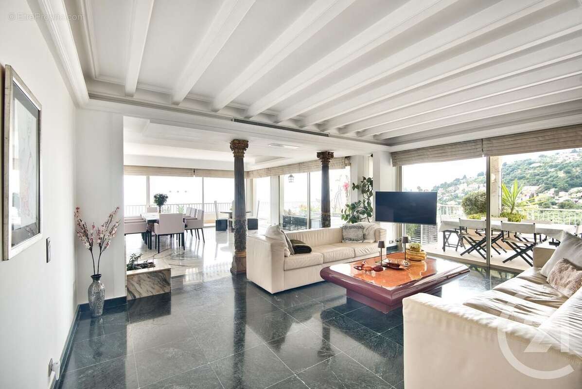 Appartement à MENTON