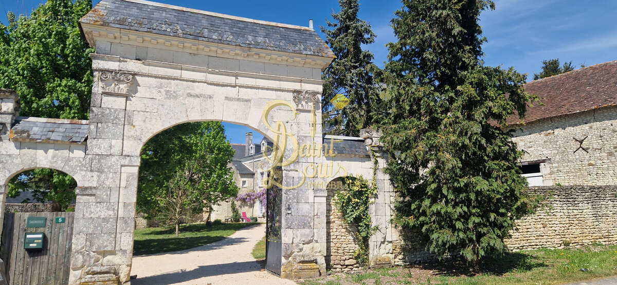 Maison à CHINON