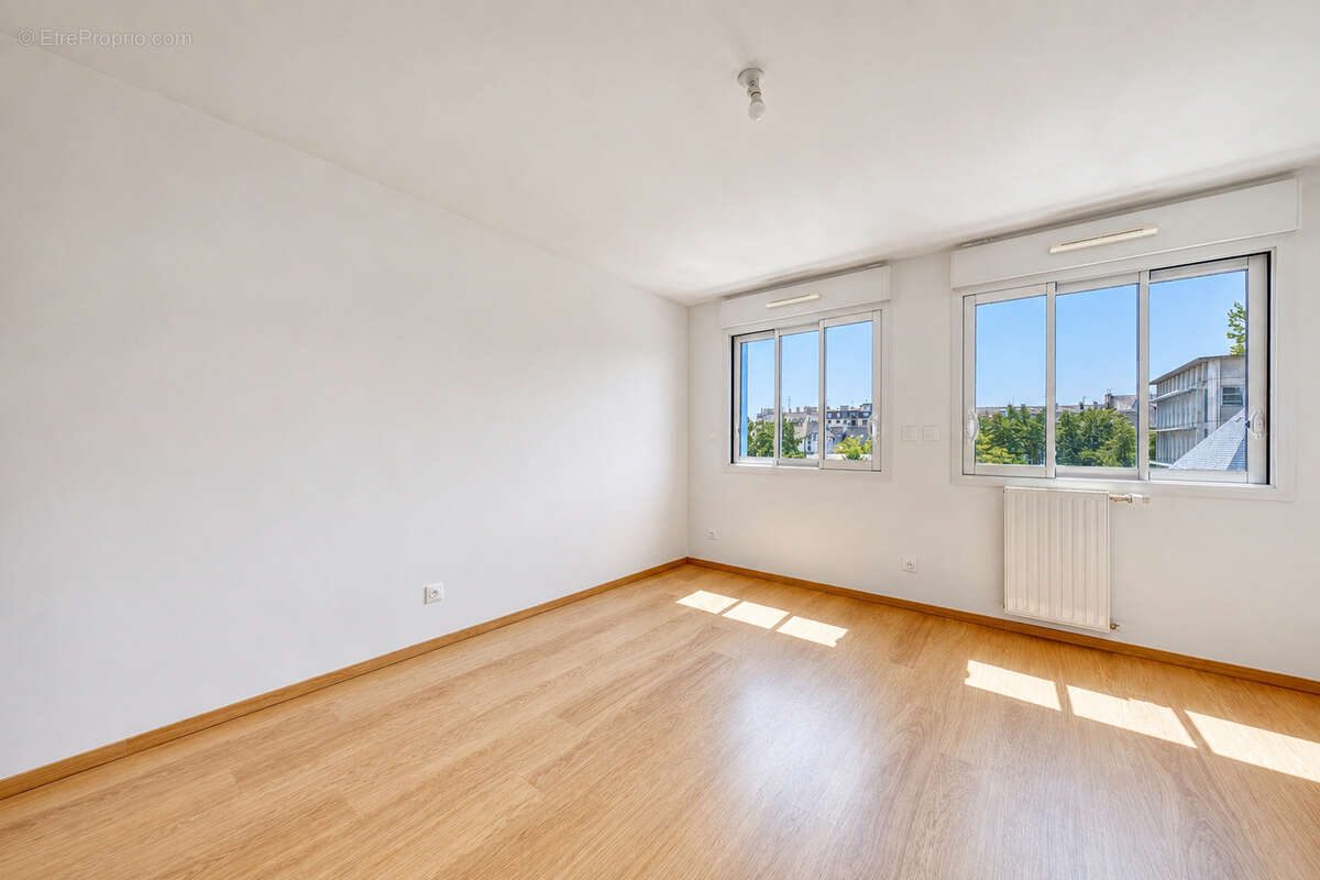 Studio - Centre-ville - photo 2