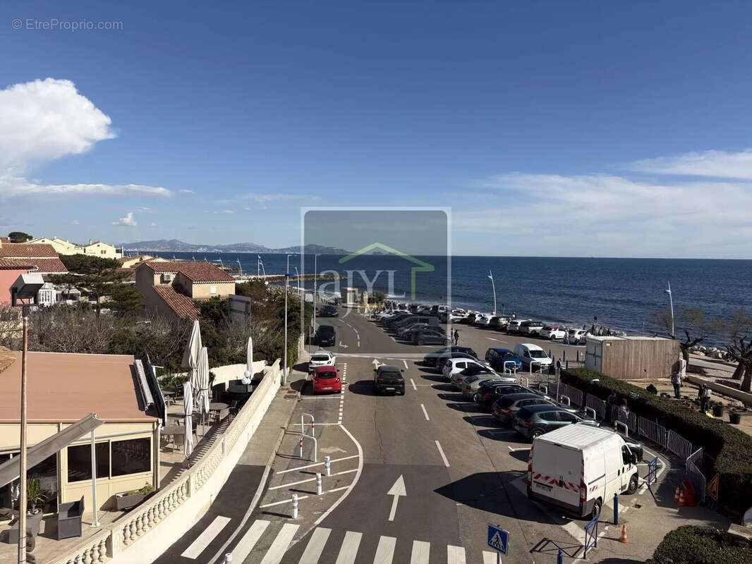 Appartement à SAUSSET-LES-PINS