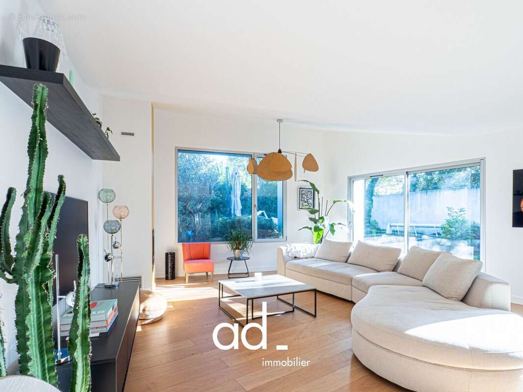 Maison à LA ROCHELLE