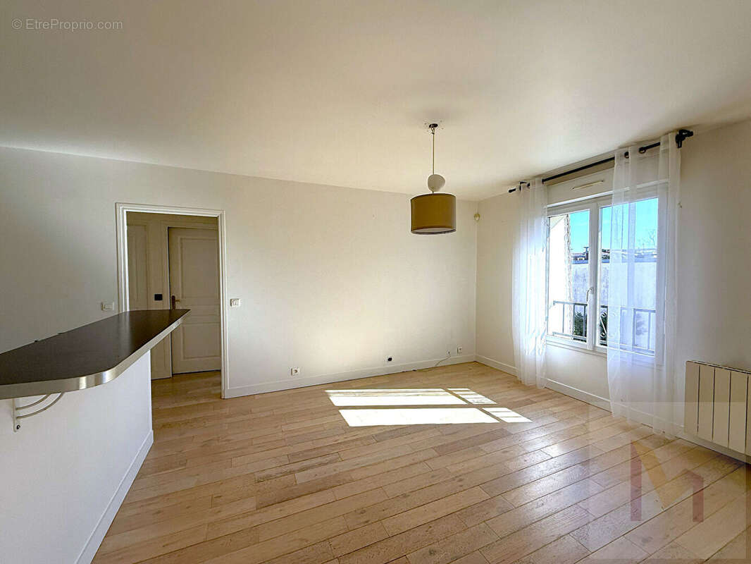 Appartement à NEUILLY-PLAISANCE