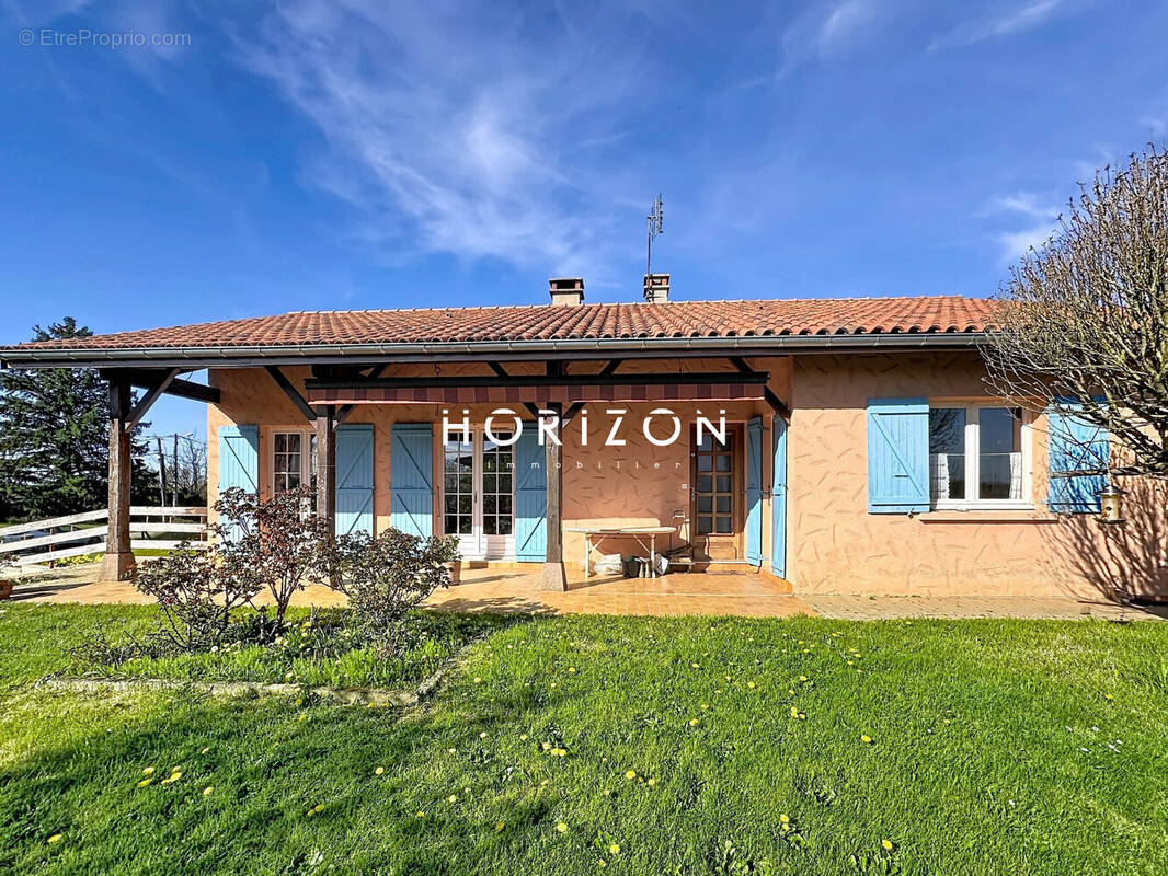 Maison à VONNAS