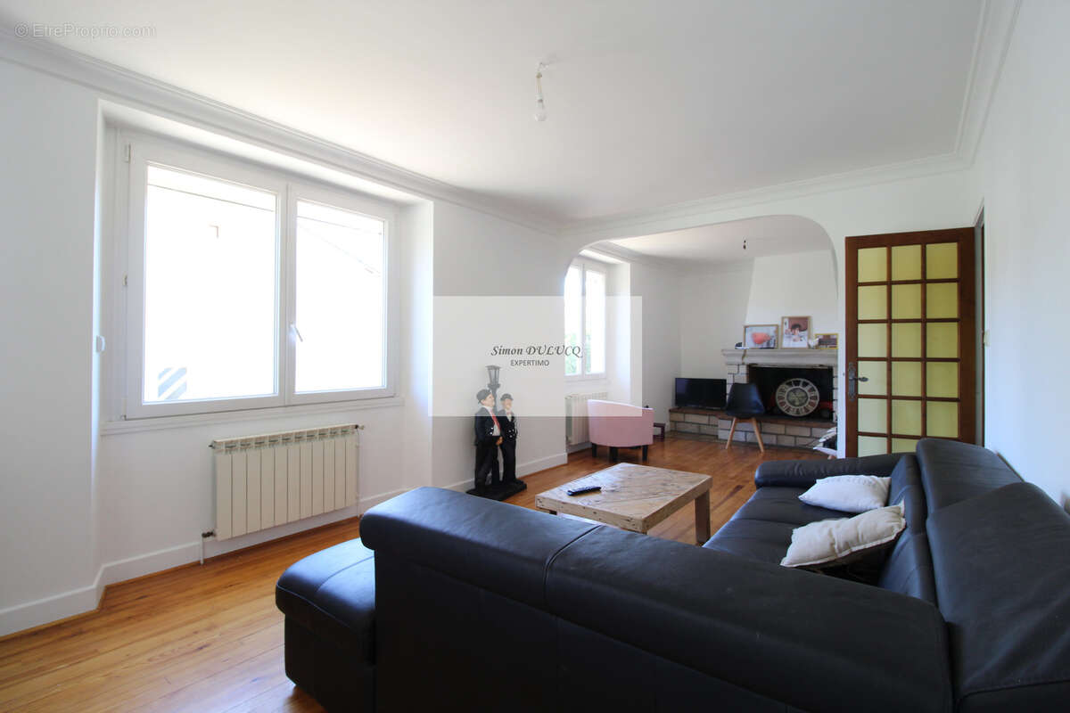 Charmante maison de 91 m2 avec jardin fruitier, garage et cave - photo 4