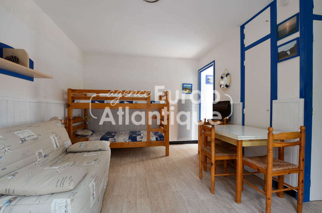 Appartement à LES MATHES