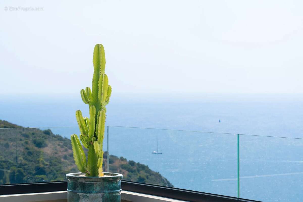 Villa contemporaine à vendre Eze vue mer piscine Monaco - photo 2
