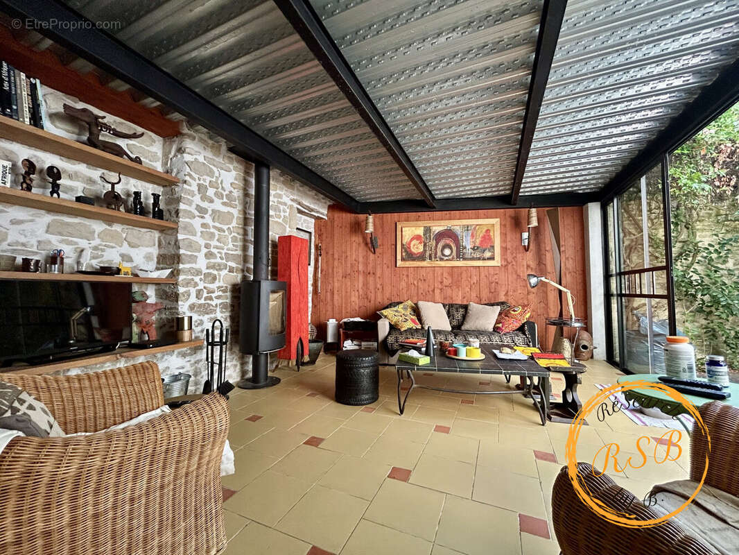 Maison 87 m² à La Flotte  - photo 5