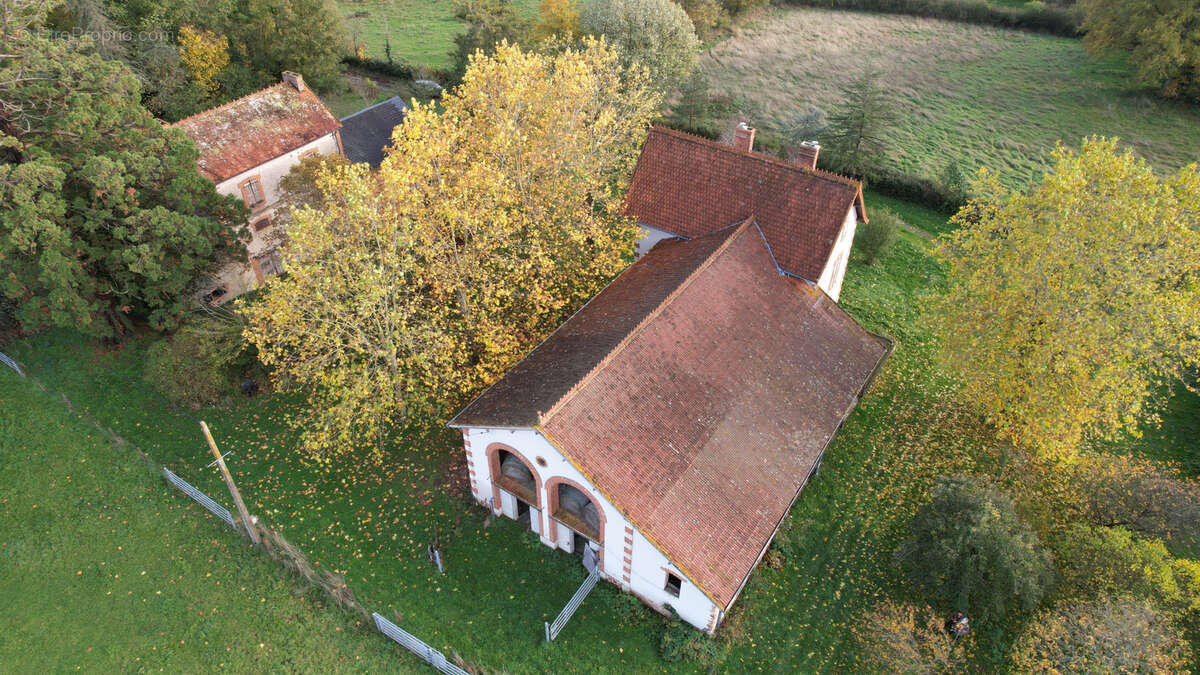 Maison à LA CHAPELAUDE