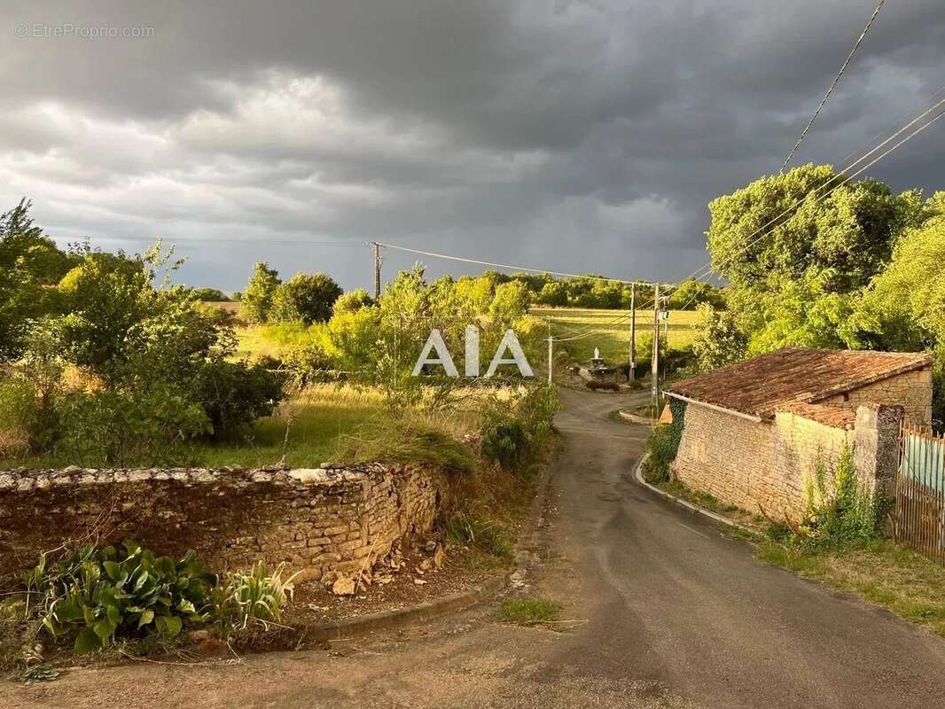 Maison à BARRO