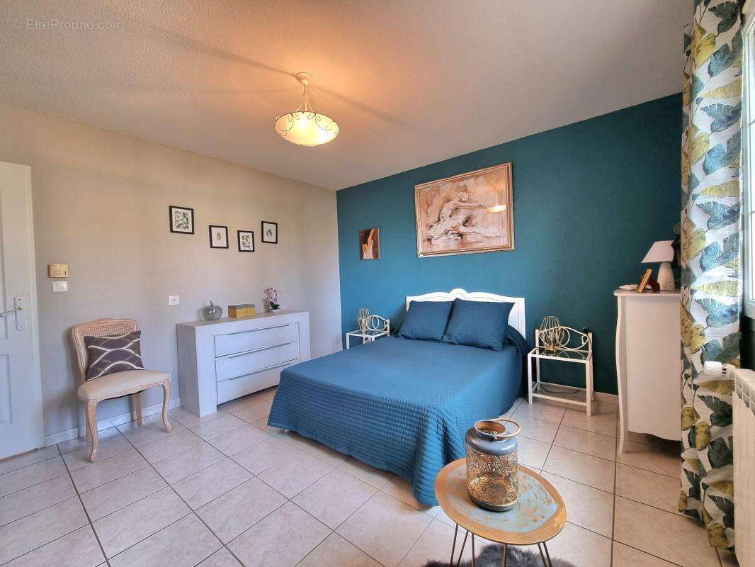 Maison à BOISSET-ET-GAUJAC