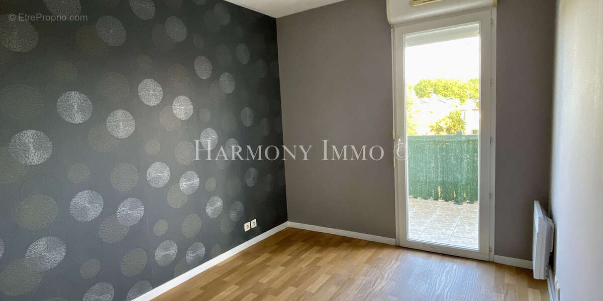 Appartement à SAINT-PIERRE-D'IRUBE
